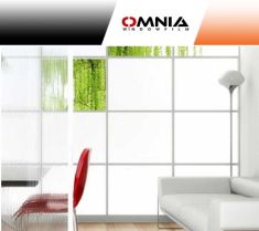 Pellicola opaca adesiva per vetri bianca